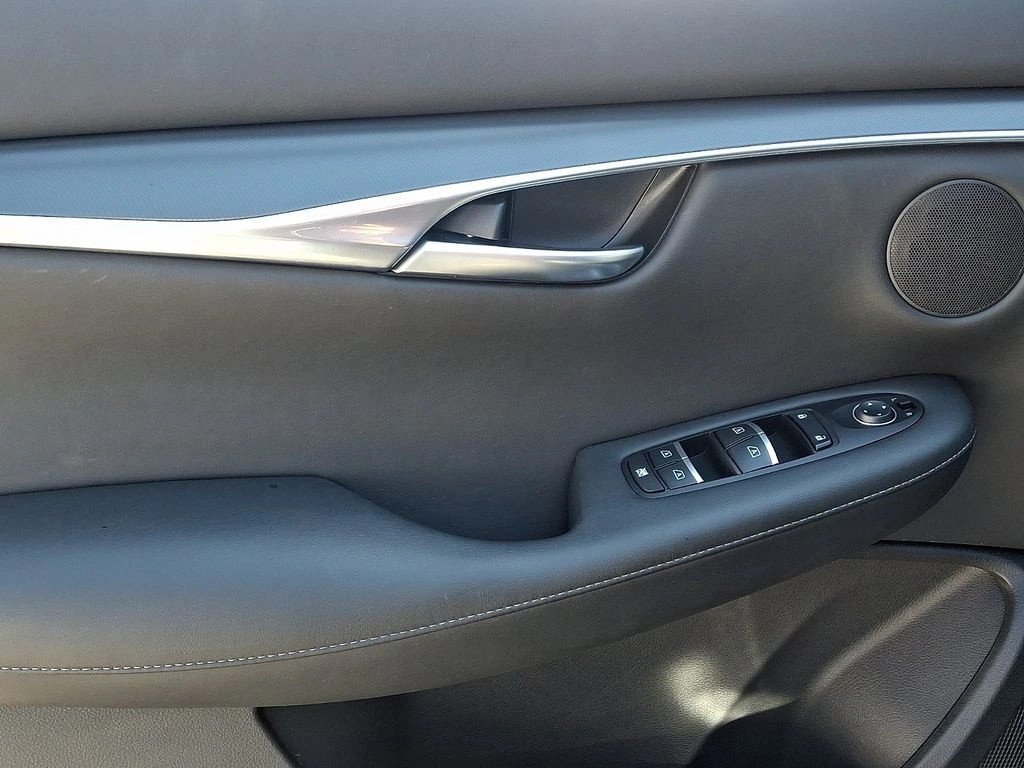2025 INFINITI QX50 Pure - Photo 13