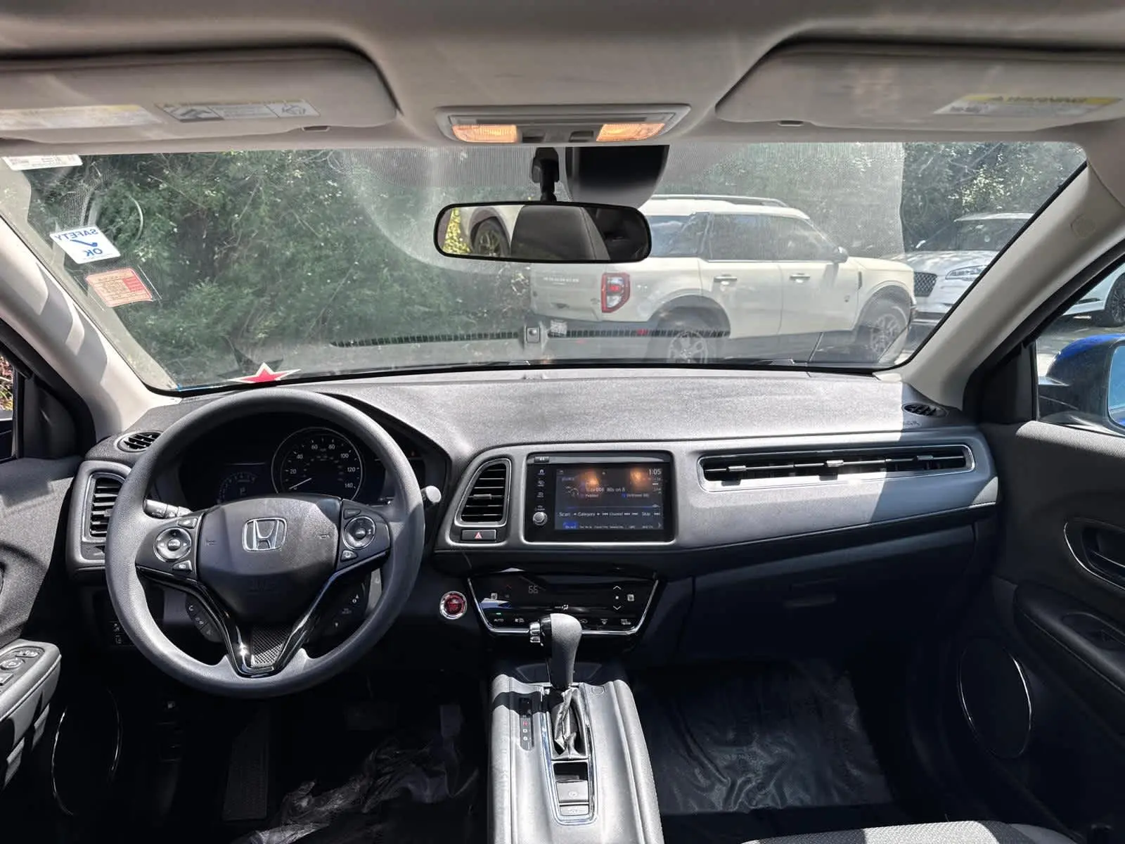 2019 Honda HR-V EX photo 32