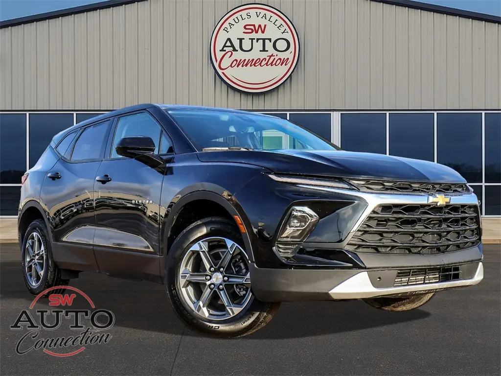 2025 Chevrolet Blazer 2LT's photo