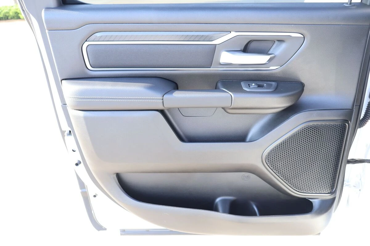 2026 RAM 1500 Big Horn/Lone Star - Photo 17