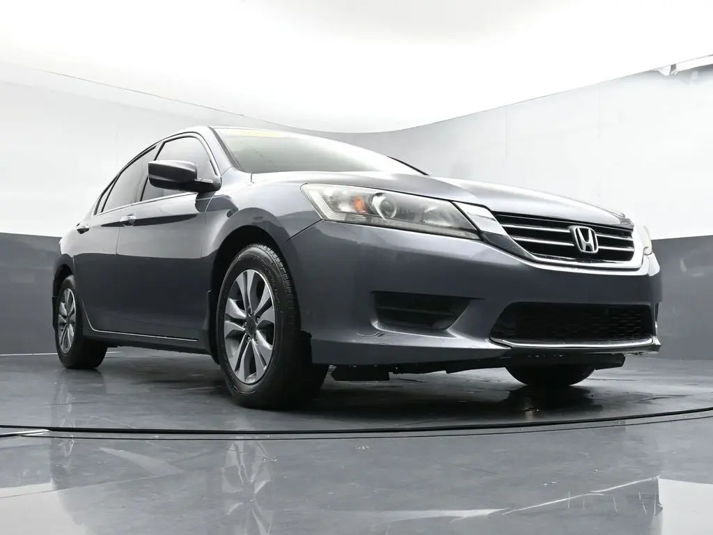 2015 Honda Accord LX photo 36