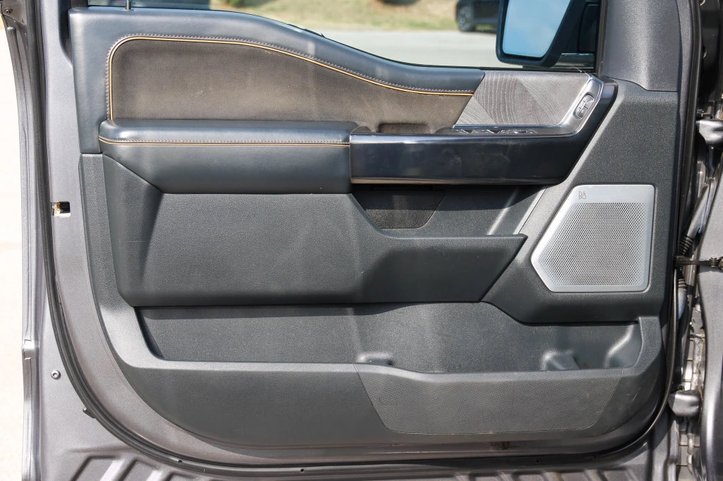 2021 Ford F-150 Platinum - Photo 11
