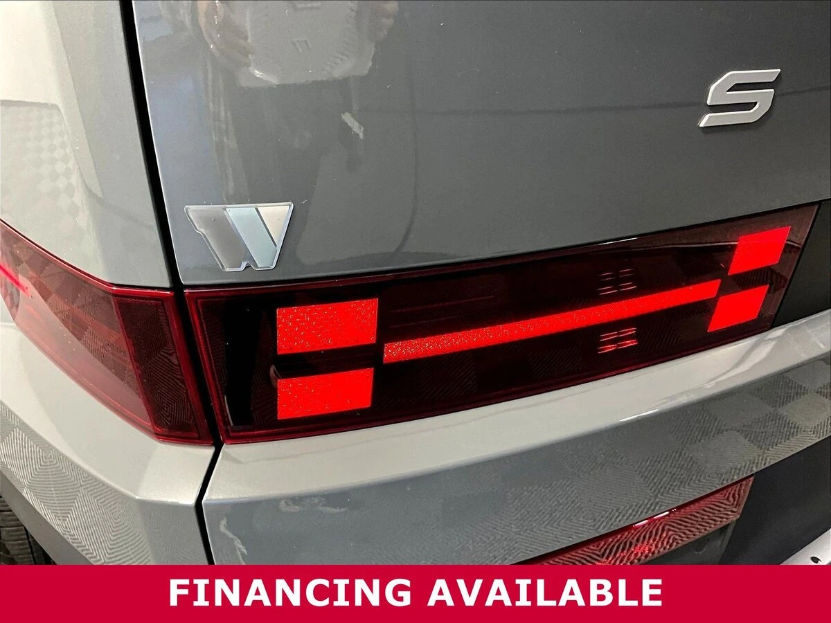 2025 Hyundai Santa Fe SE - Photo 21