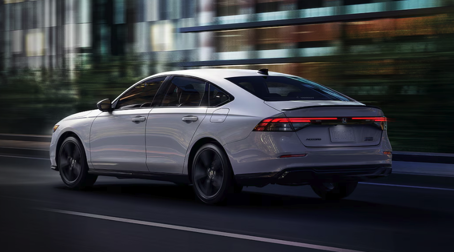  How the Honda Hybrid System Helps Make Honda a Fuel-Efficient Brand