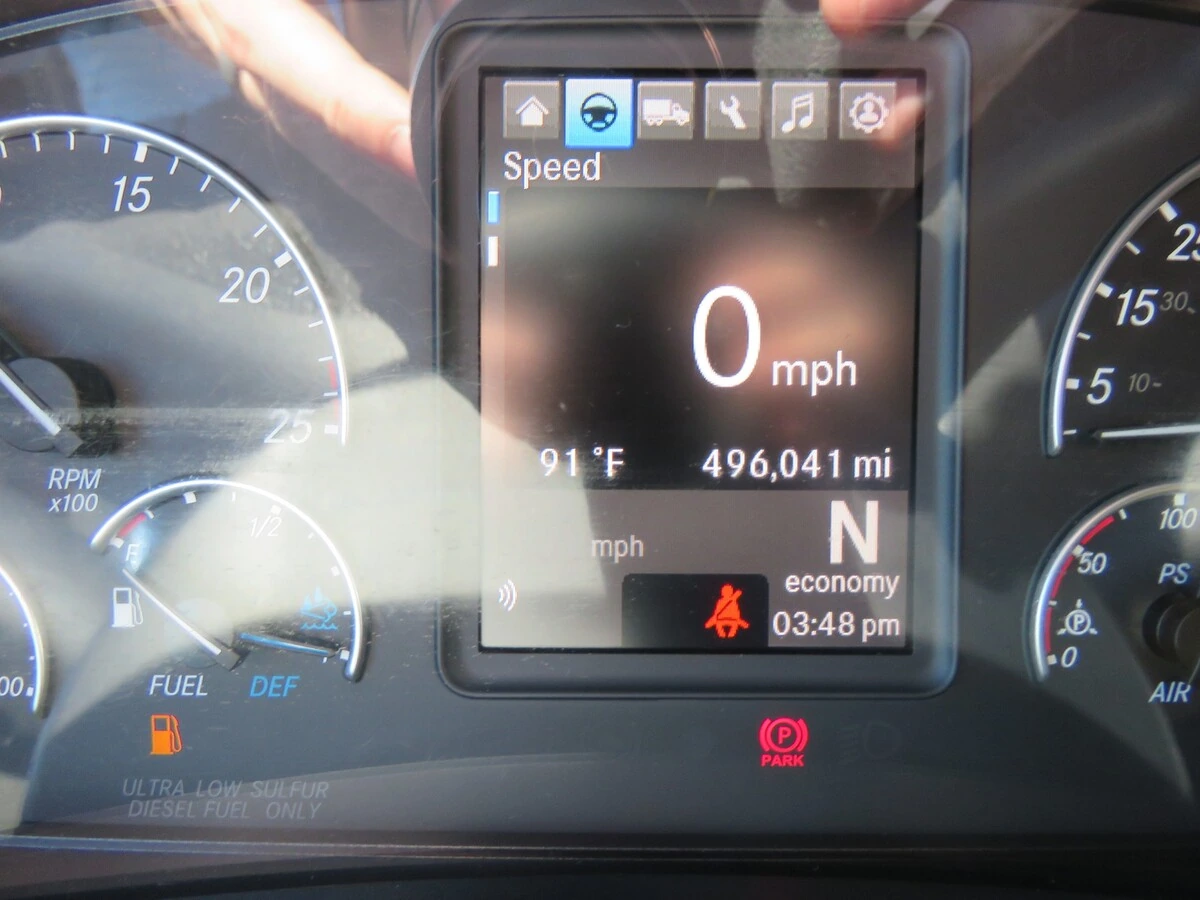 2024 Freightliner Cascadia - image 21