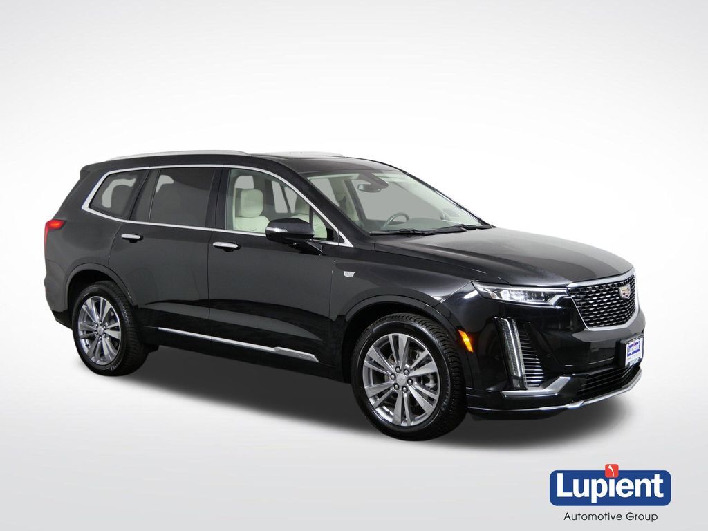 2023 Cadillac XT6 Premium Luxury