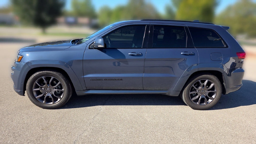 Used 2021 Jeep Grand Cherokee High Altitude with VIN 1C4RJFCGXMC619175 for sale in Kansas City