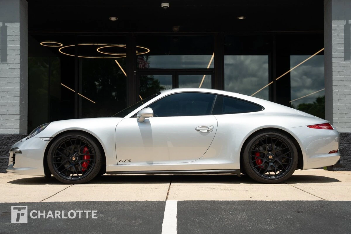 2016 Porsche 911 Carrera GTS