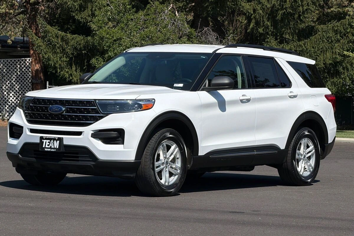 2021 Ford Explorer XLT - Photo 8