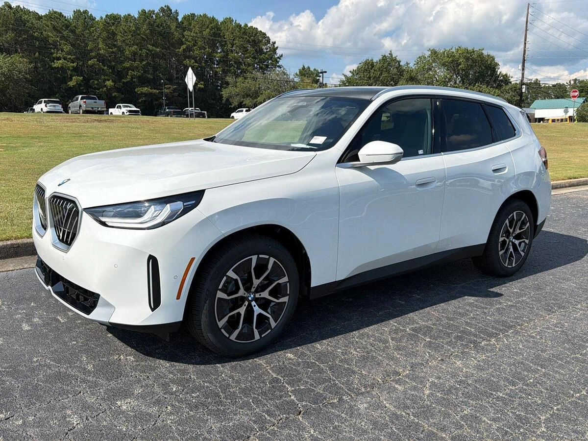 2026 BMW X3 30