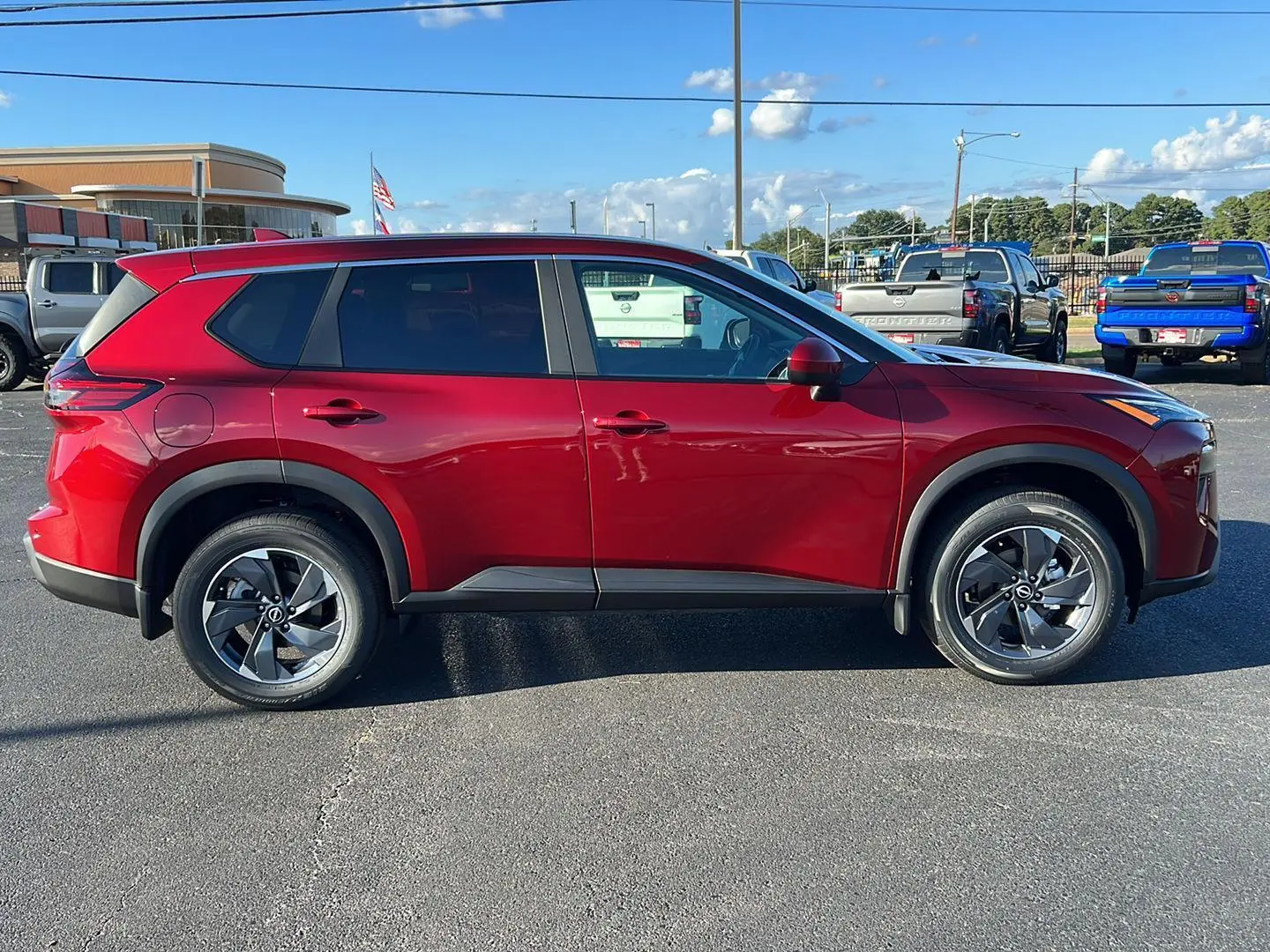 2026 Nissan Rogue SV photo 3