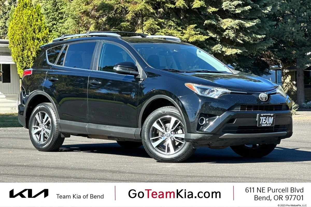 2017 Toyota RAV4