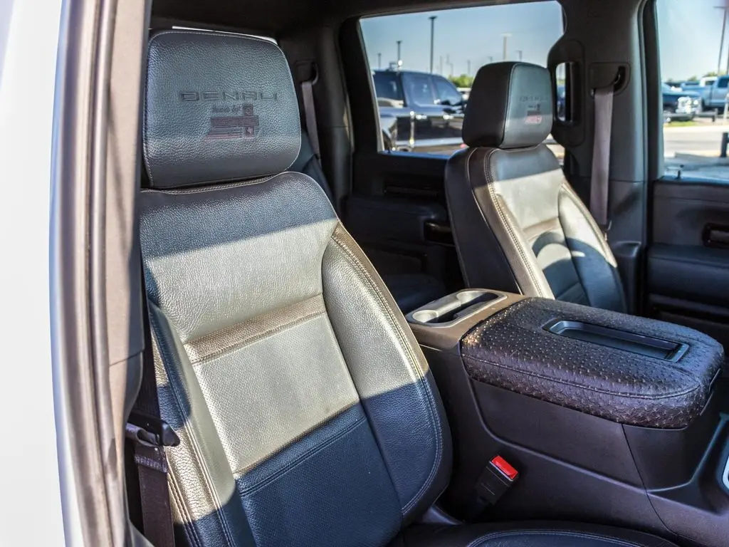2021 Gmc Sierra Denali photo 23
