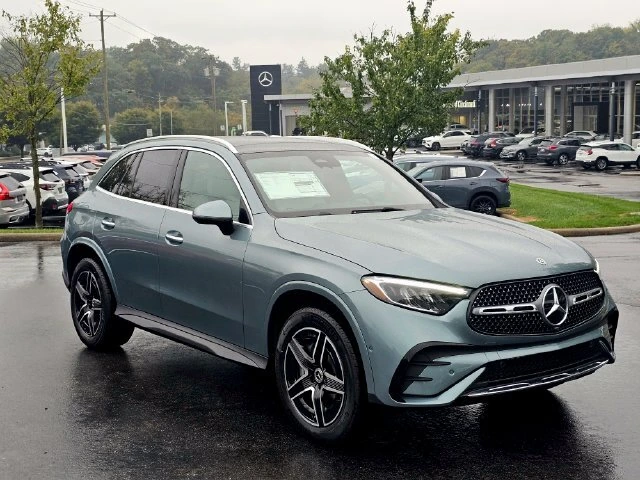 2027 Mercedes-Benz GLC Base