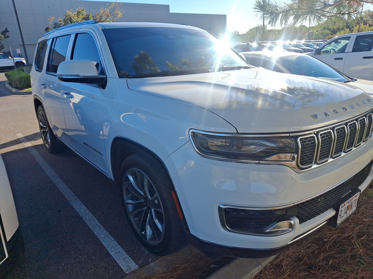 2022 Jeep Wagoneer Series III