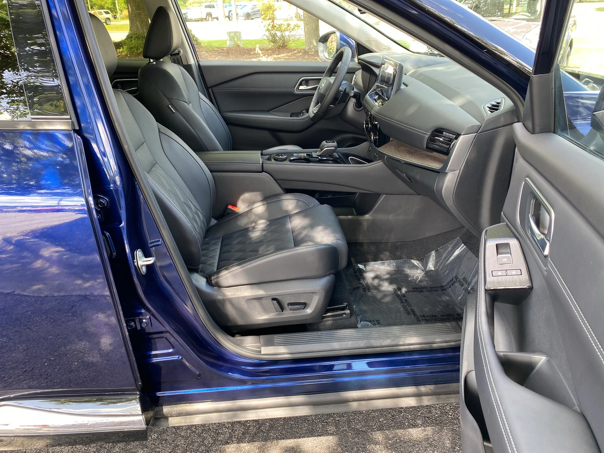 2026 Nissan Rogue Platinum - Photo 31