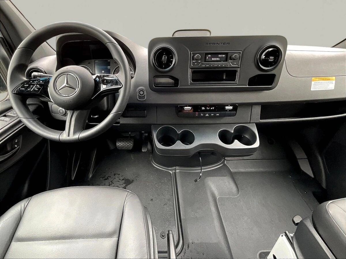 2025 Mercedes-Benz Sprinter Cargo Van Base - Photo 9