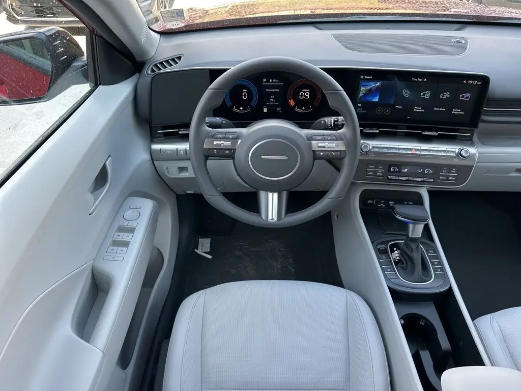 2026 Hyundai Kona SEL photo 25