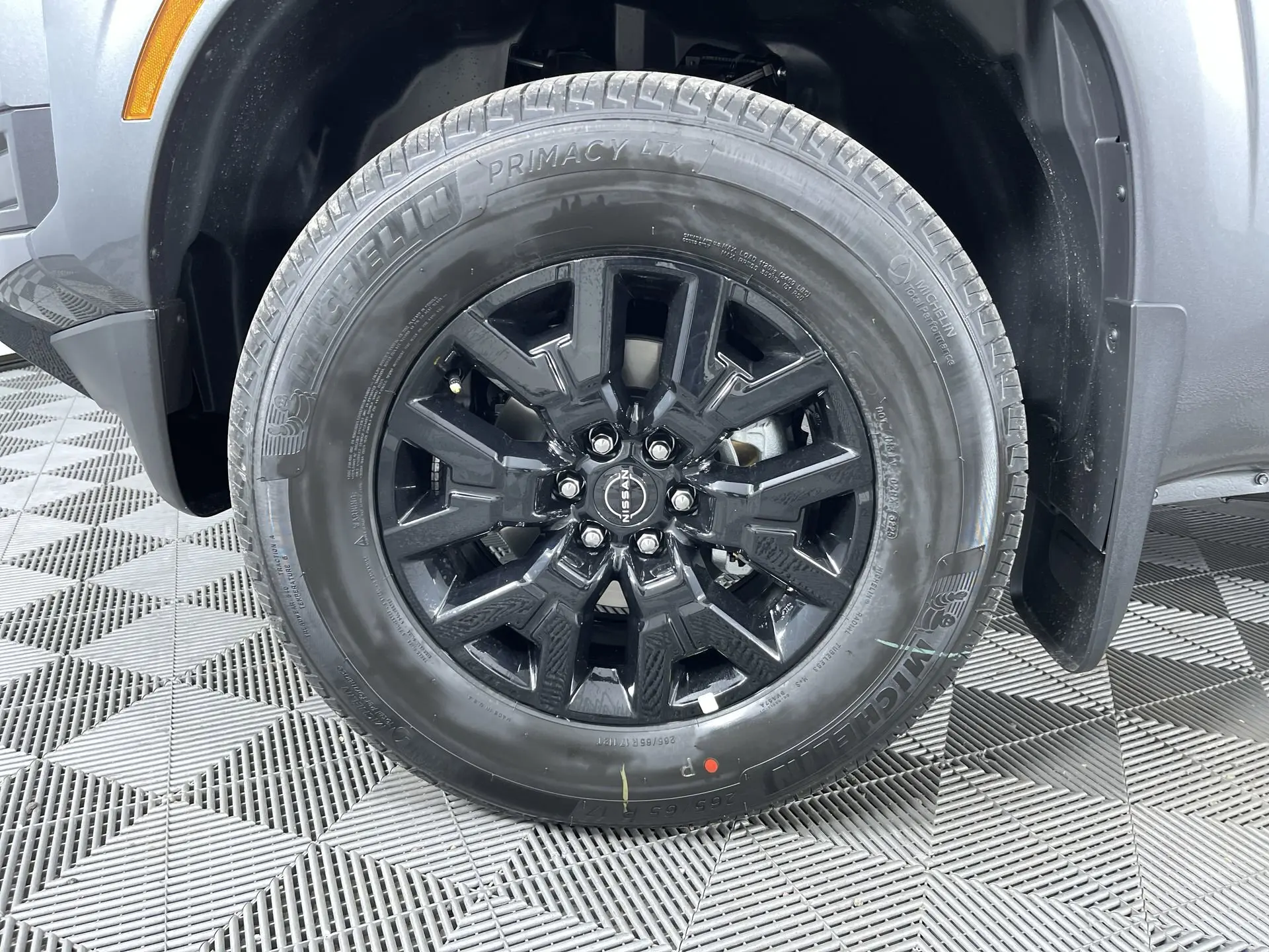 2026 Nissan Frontier Crew Cab SV photo 20