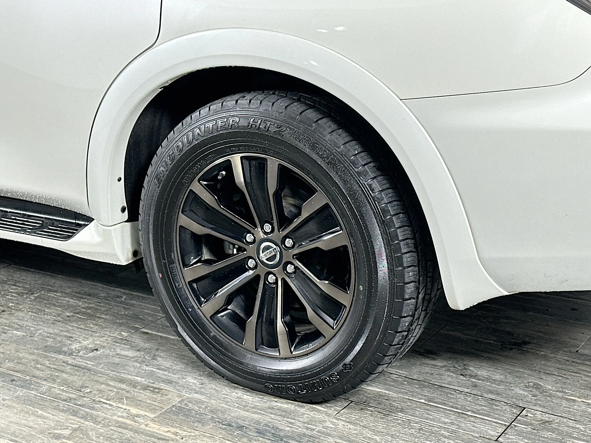 2020 Nissan Armada Platinum photo 9
