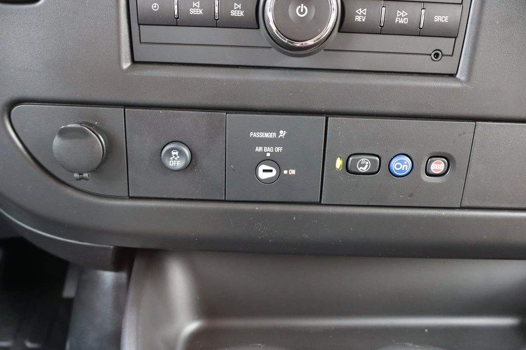2025 Chevrolet Express Cargo Work Van - Photo 13