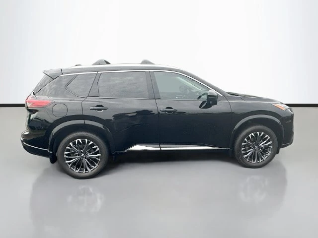 2026 Nissan Rogue Platinum - Photo 11