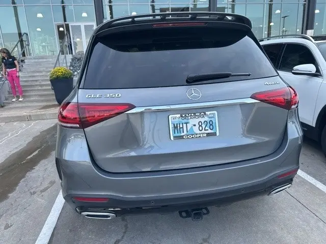 2023 Mercedes Benz GLE 350 4MATIC photo 3