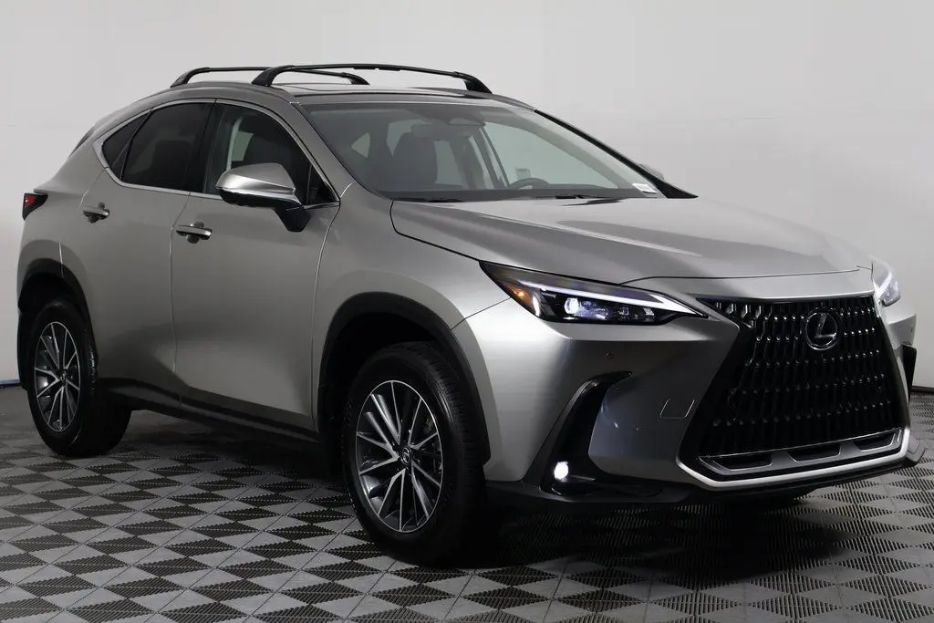 2025 Lexus NX 350h Premium photo 3