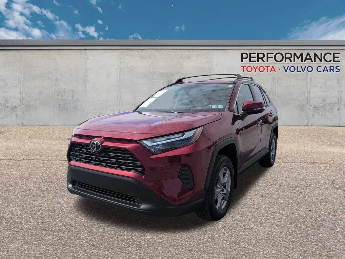 2023 Toyota RAV4 XLE