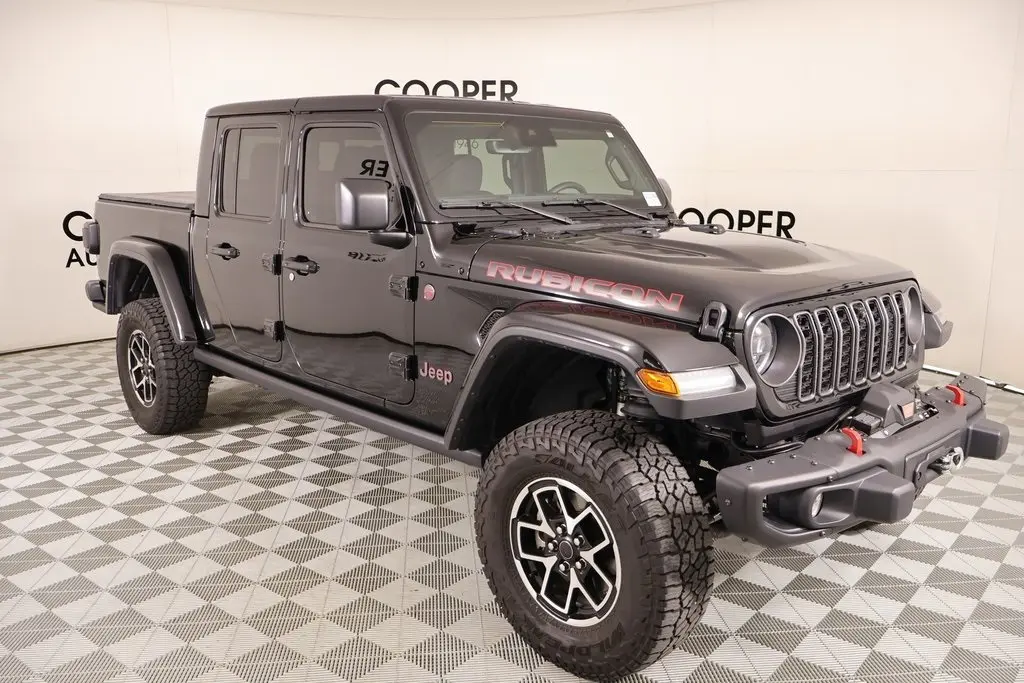 2024 Jeep Gladiator Rubicon X's photo