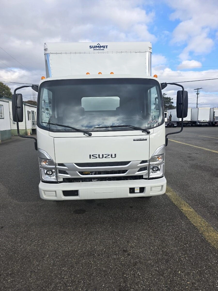 2026 Isuzu NPR — photo 6