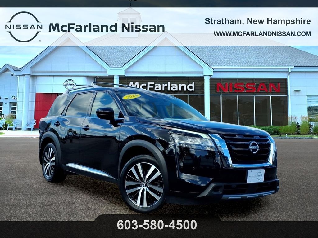 2024 Nissan Pathfinder Platinum