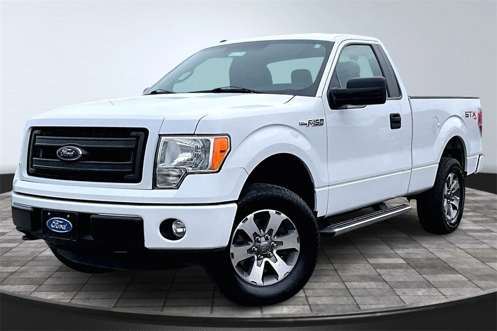 2013 Ford F-150 STX's photo
