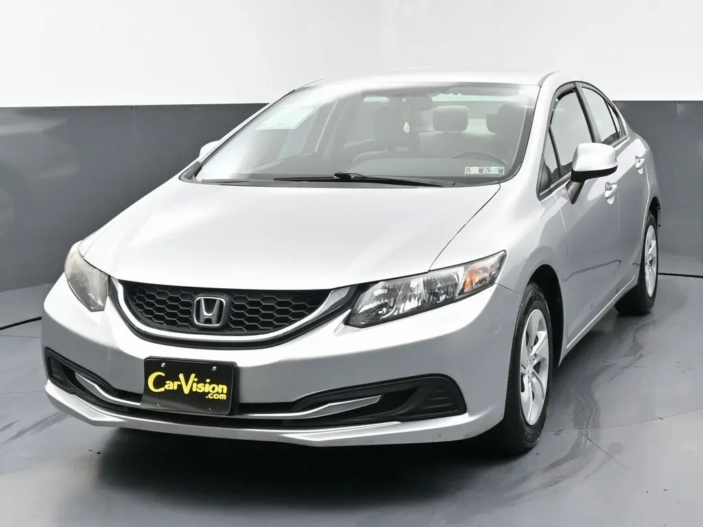 2013 Honda Civic LX photo 4