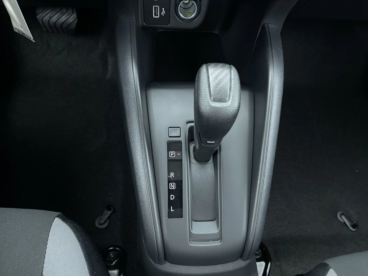 2025 Nissan Versa Sedan S - Photo 20