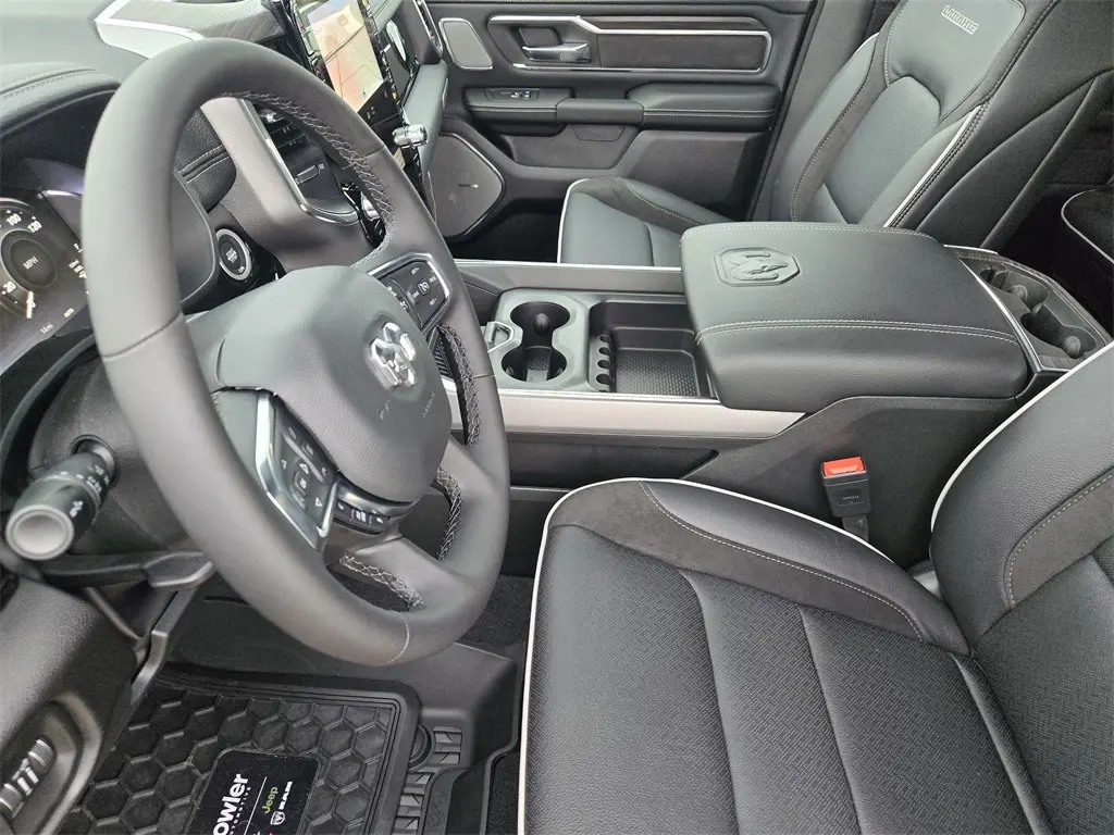 2026 Ram 1500 Laramie photo 10