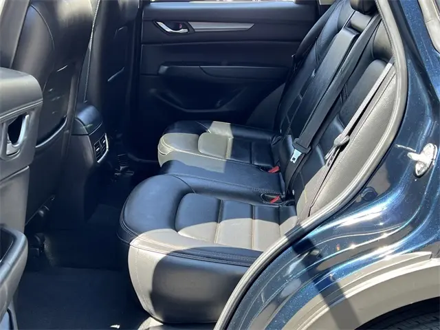 2021 Mazda CX-5 Touring photo 18