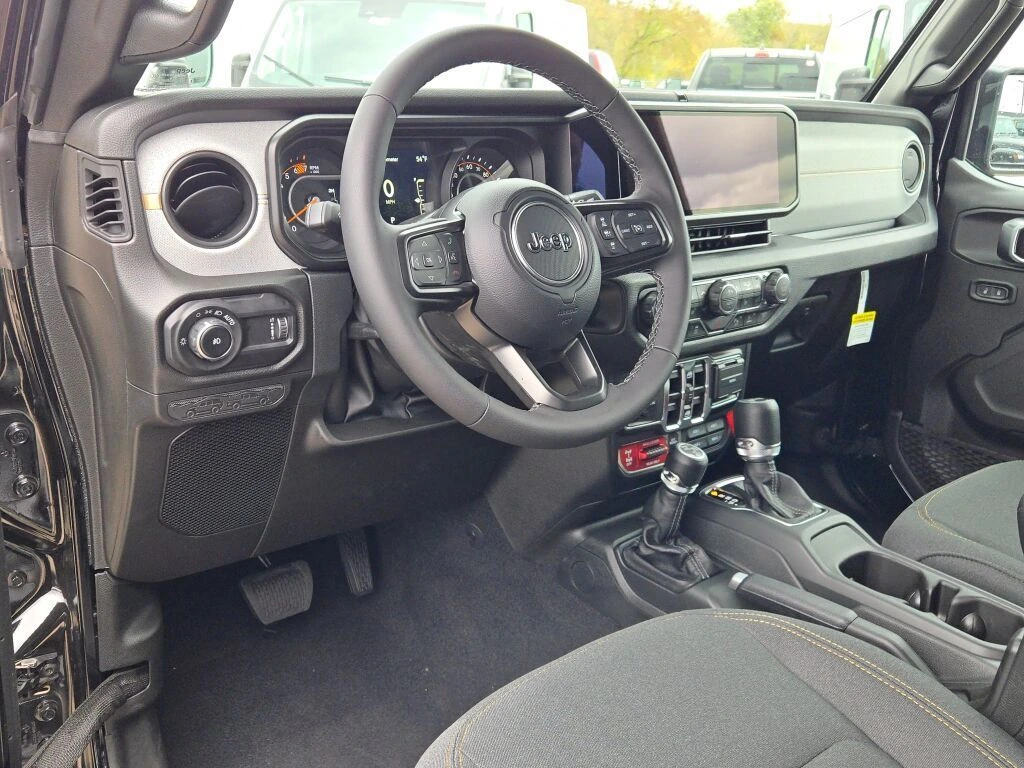 2026 Jeep Wrangler 4-Door Willys - Photo 19