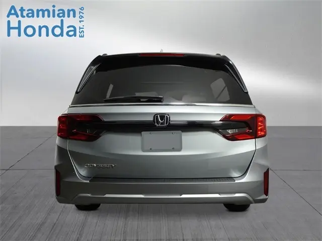 2026 Honda Odyssey EX-L photo 3