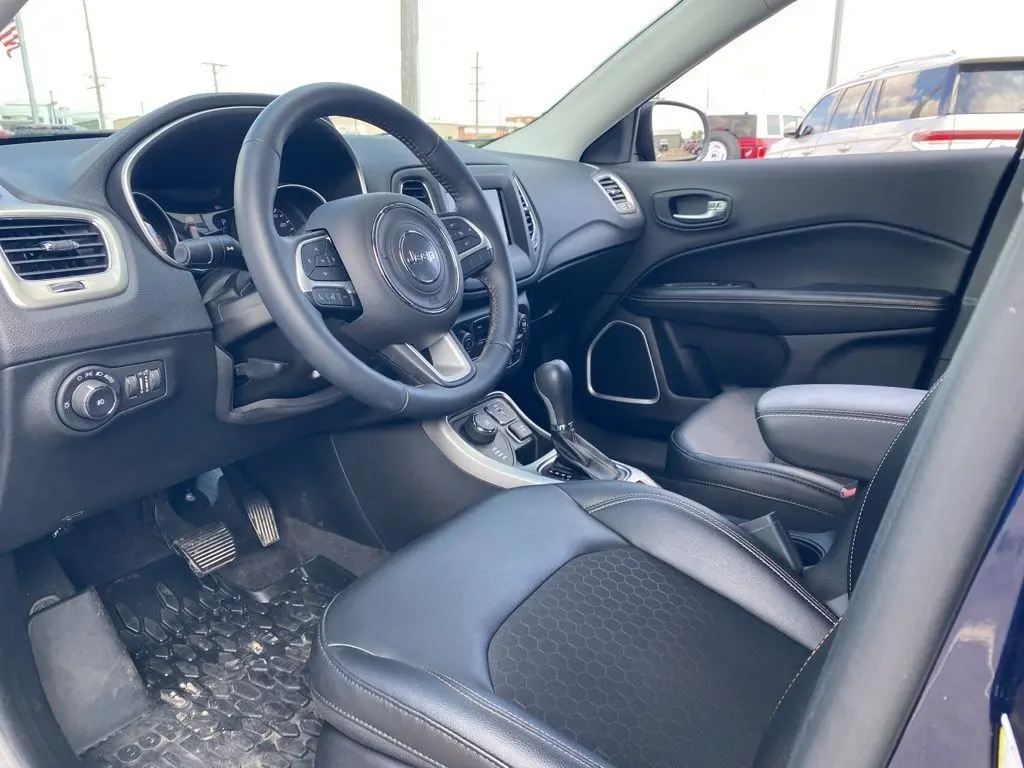 2018 Jeep Compass Latitude photo 14