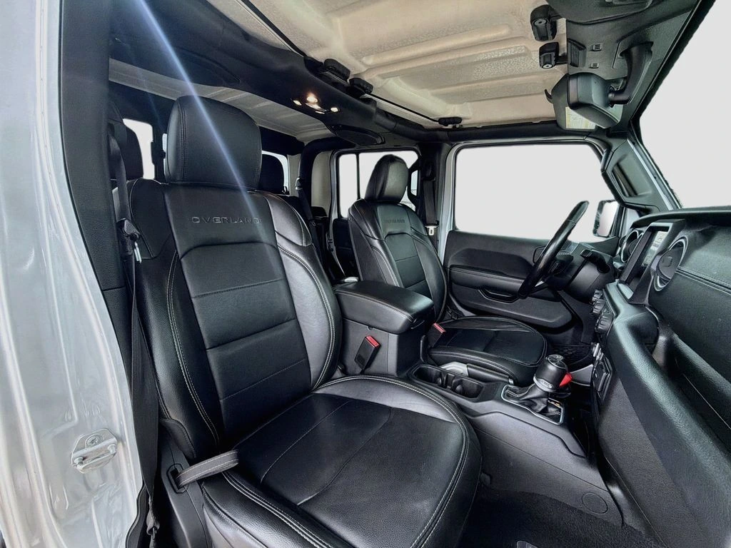 2022 Jeep Gladiator Overland - Photo 14