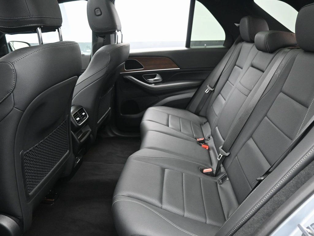 2025 Mercedes-Benz GLE GLE450E - Photo 33
