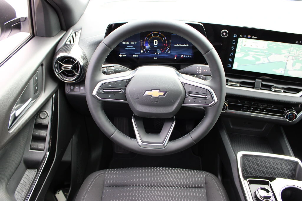 2027 Chevrolet Equinox LT - Photo 36