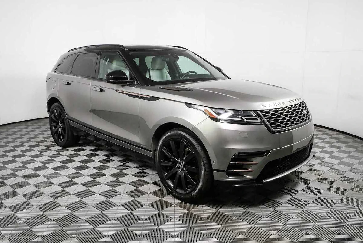 2019 Land Rover Range Rover Velar R-Dynamic SE Si4's photo