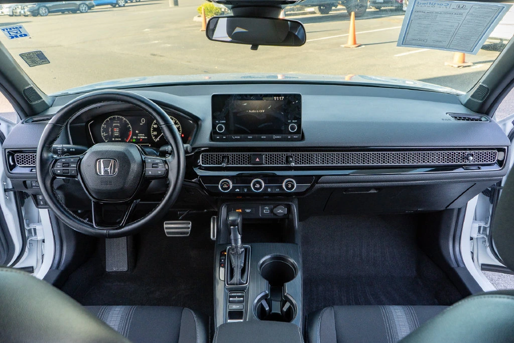 2024 Honda Civic Hatchback Sport - Photo 20