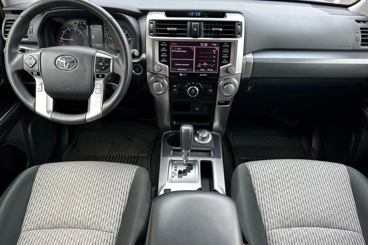2024 Toyota 4Runner SR5 - Photo 15