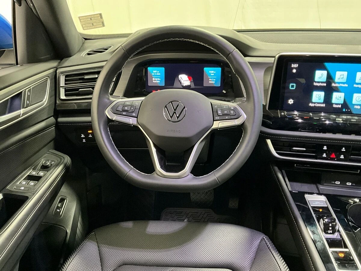 2024 Volkswagen Atlas Cross Sport SE w/Tech - Photo 7