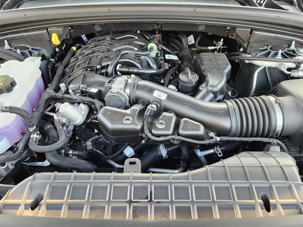 2025 Jeep Grand Cherokee Laredo photo 21