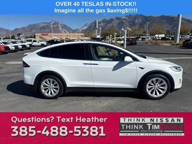 2020 Tesla Model X Long Range photo 6