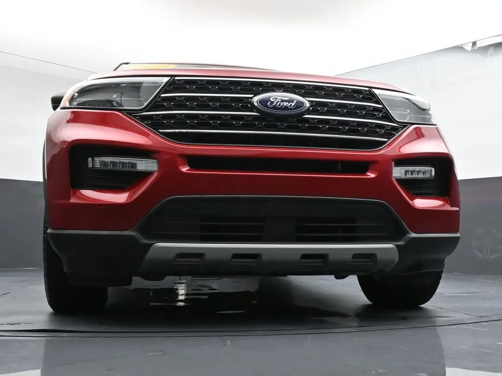 2020 Ford Explorer XLT photo 46